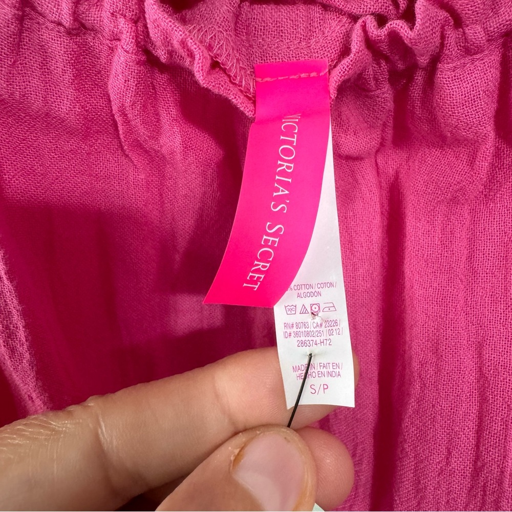 NWT Victoria’s Secret pink eyelet coverup small - Picture 3 of 7